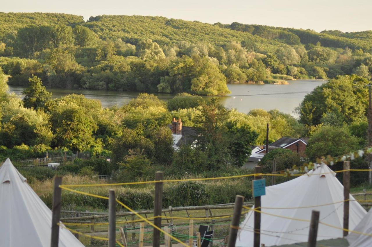 Hotel Walnut Tree Glamping Sturry Zewnętrze zdjęcie